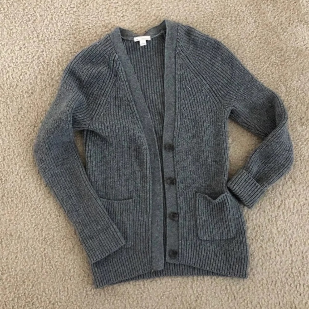 GAP cardigan
